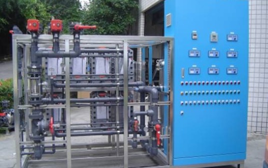 富創得-大型EDI超純水系統-21噸產水量去離子水